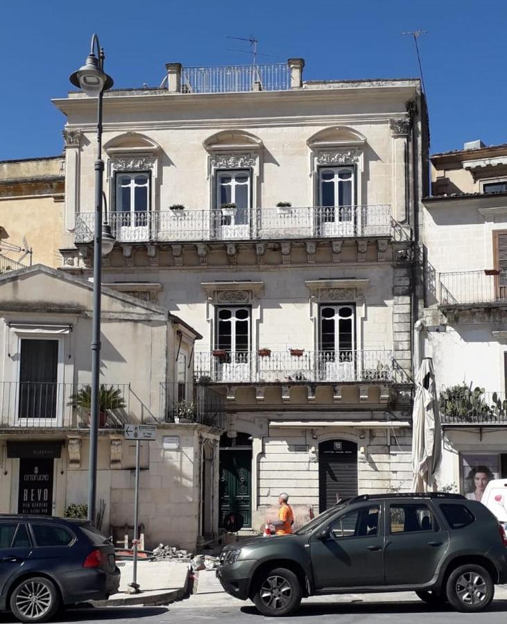 Il Terrazzino Sui Tetti Hotel Módica Exterior foto