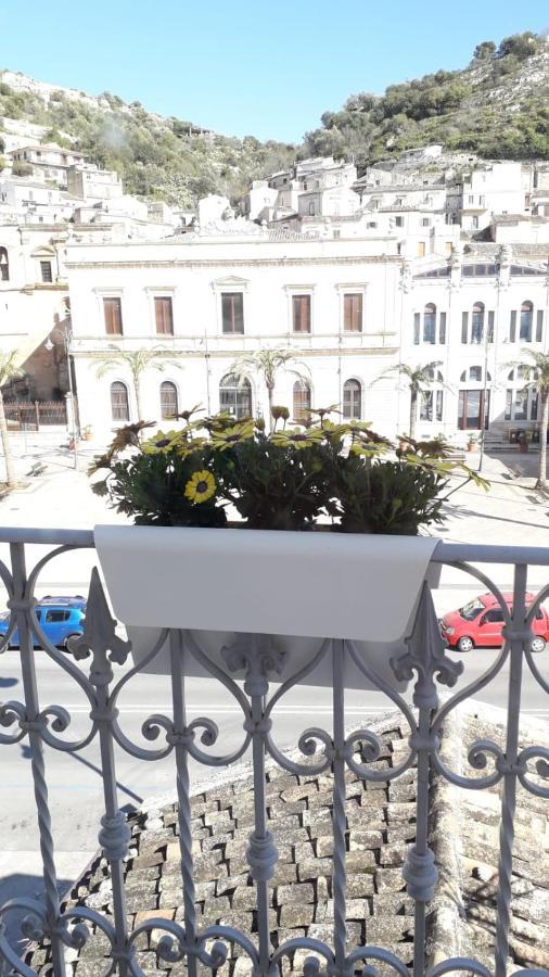 Il Terrazzino Sui Tetti Hotel Módica Exterior foto
